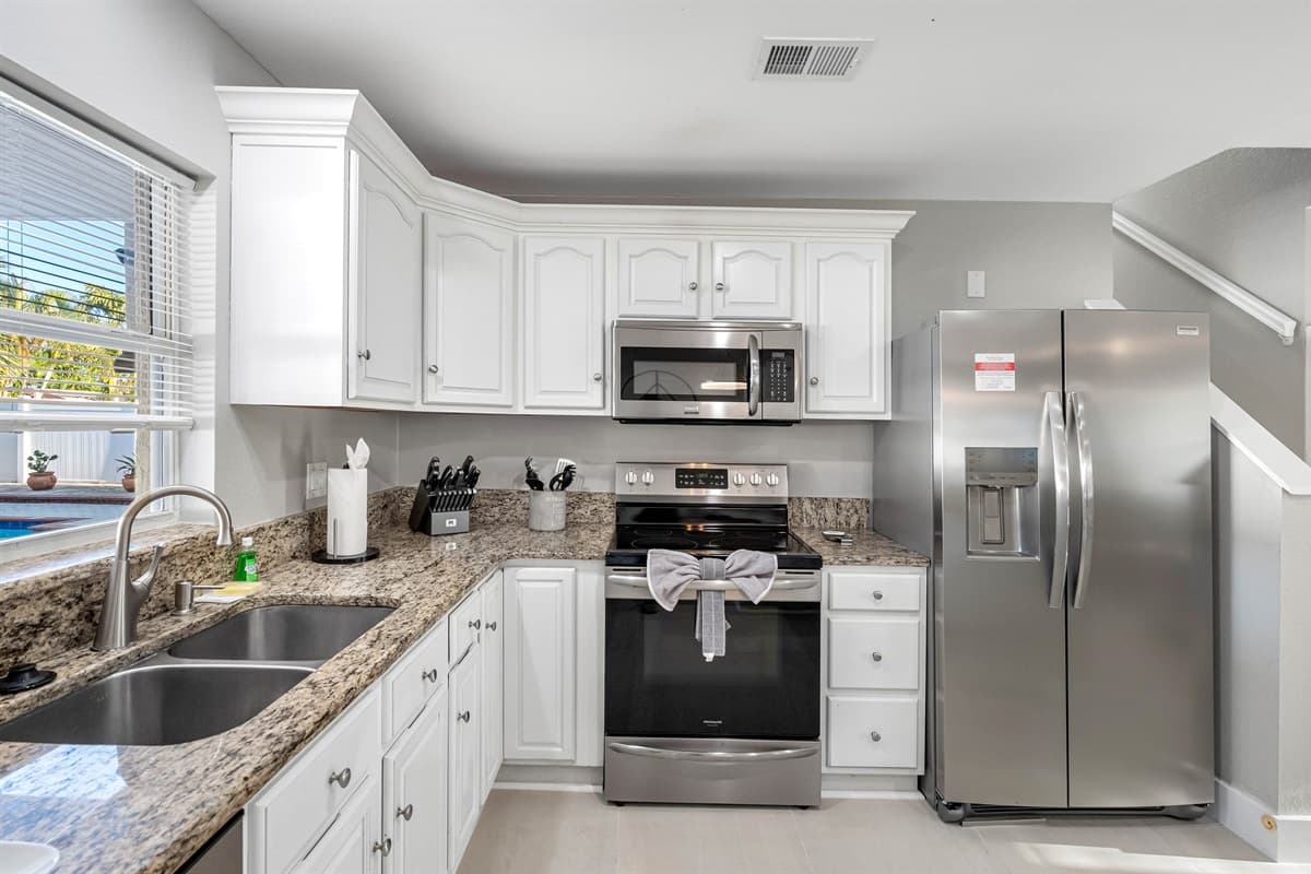 Have your delicious home cooked food prepared in our beautiful fully equipped kitchen and enjoy eating it in the adjacent stunning and spacious dinning area.