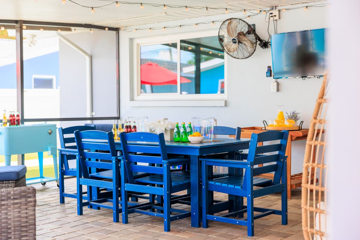 Patio at Flamingo Palms.