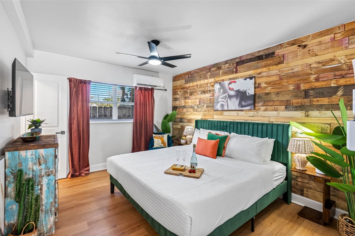 This inviting one-bedroom unit is designed for relaxation and convenience.