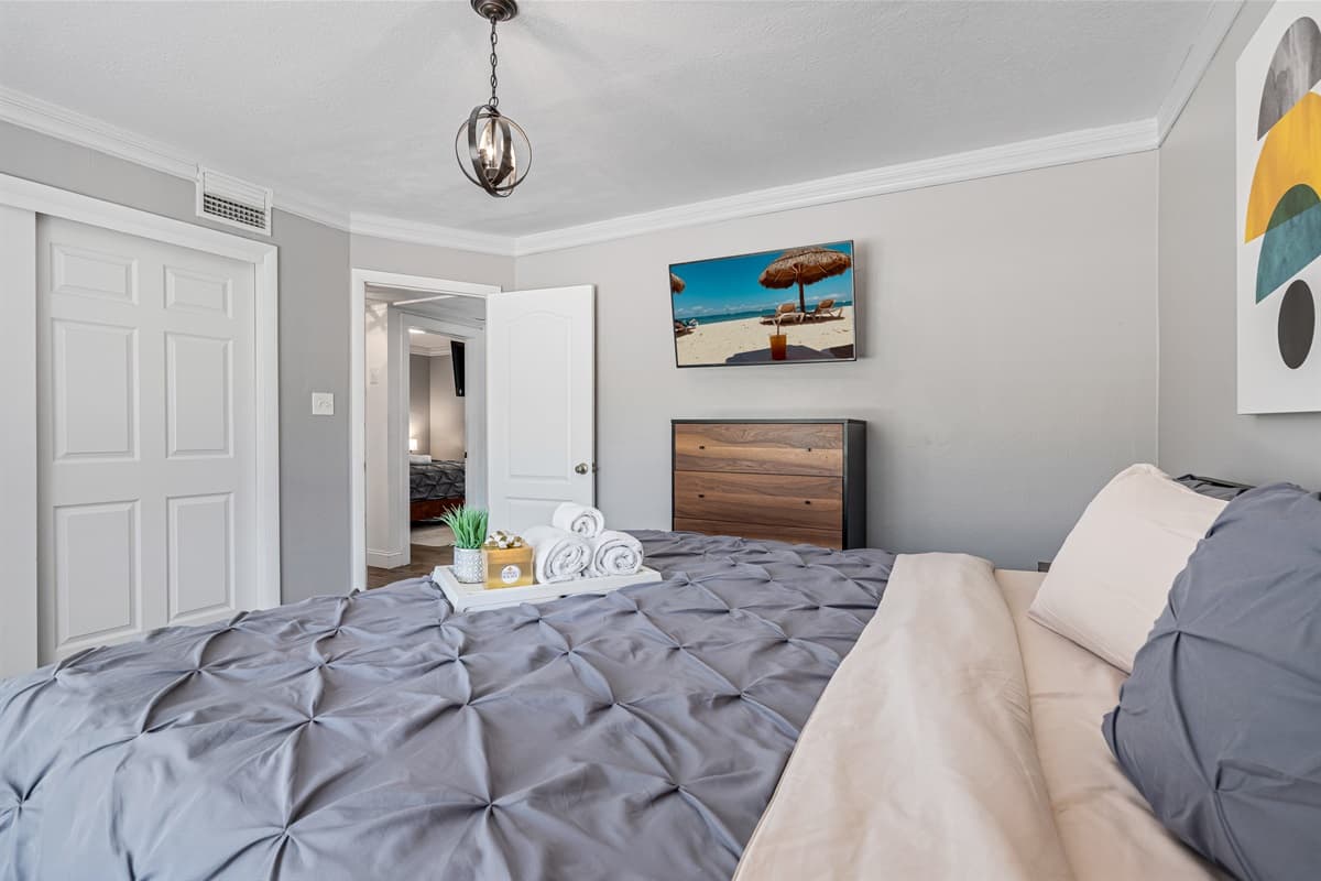 Indulge in the ultimate in relaxation and luxury with our sensational bedroom.