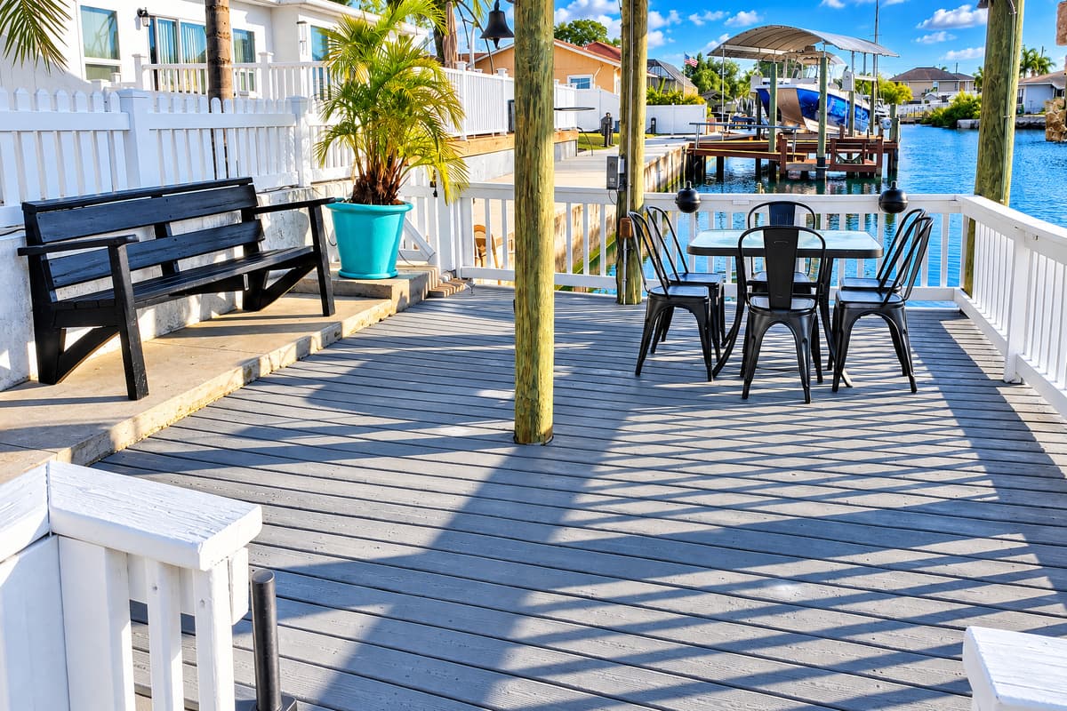 Just want to relax and not really in the mood to go to the beach but would love to see a great view? You are looking at the perfect property for it! Make the most of your stay and create beautiful memories with your loved ones here! Book this property now!