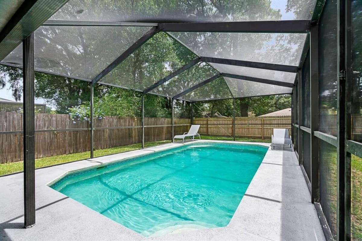 Your kids and kids at hearts would surely love our gorgeous pool is heated and is great any season! We maintain 85℉ temperature for you to enjoy swimming regardless of the weather. If you like this property, send us an inquiry now!