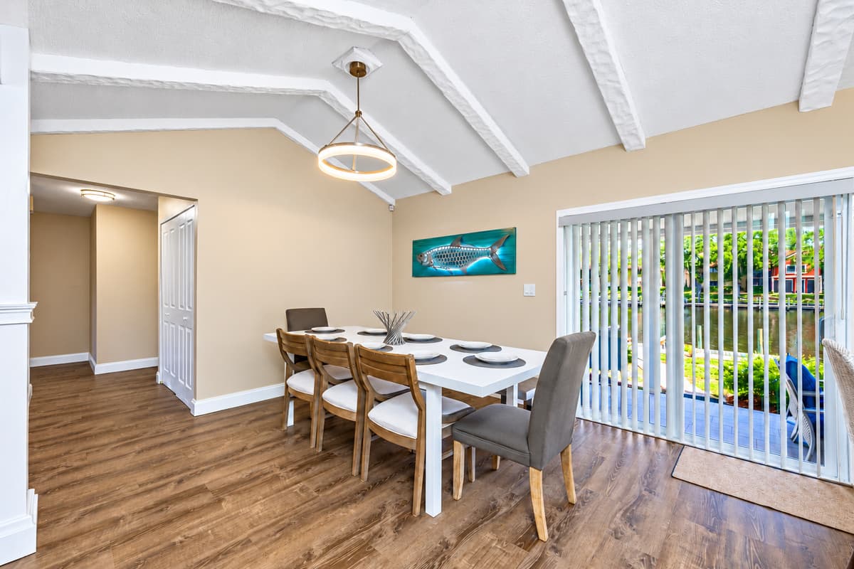 Our lovely dining table can seat 8 people comfortably. Share and reminisce great memories while sharing freshly made meals in our modern kitchen! If you like sharing stories with family and friends, send us a message now!