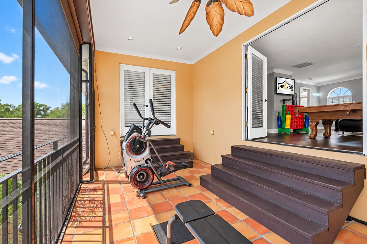 Looking to get in shape and feel your best while on vacation? Look no further than our amazing gym area!