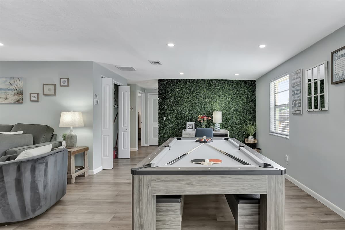 This table also transforms effortlessly into a pool table and ping pong table, ensuring that the fun never ends.