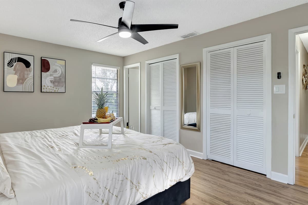 Sink into the luxury of a queen-size bed and let your worries drift away.