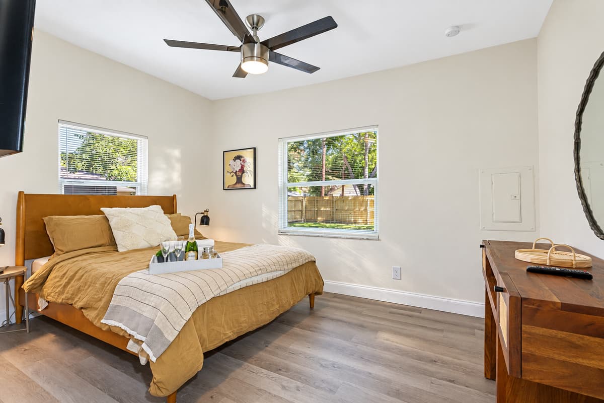 Your comfort is our priority! This room has a lovely, comfortable queen-size bed