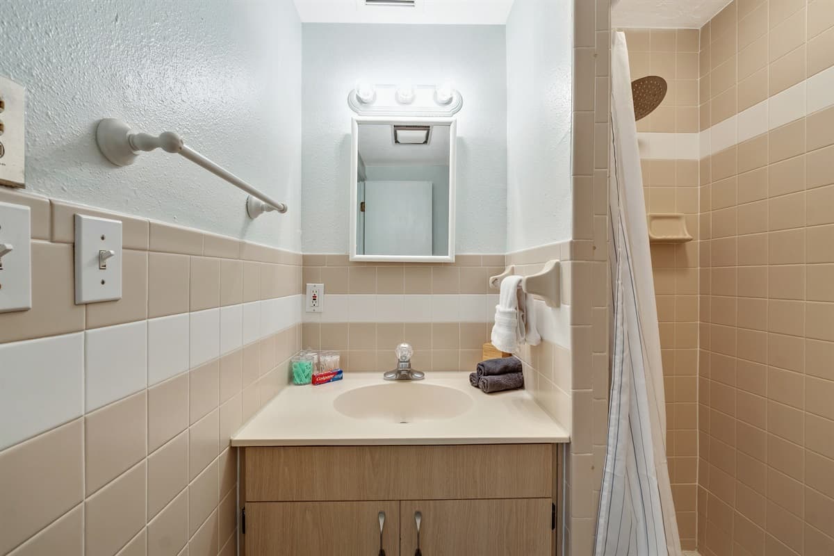 This pristine bathroom becomes an integral part of your stay – a space where the art of self-care is elevated to new heights.