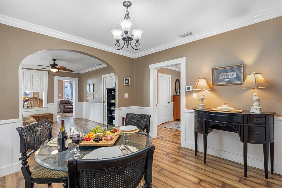 Step into the charming dining area, a cozy and inviting space perfect for enjoying your meals with family or friends.