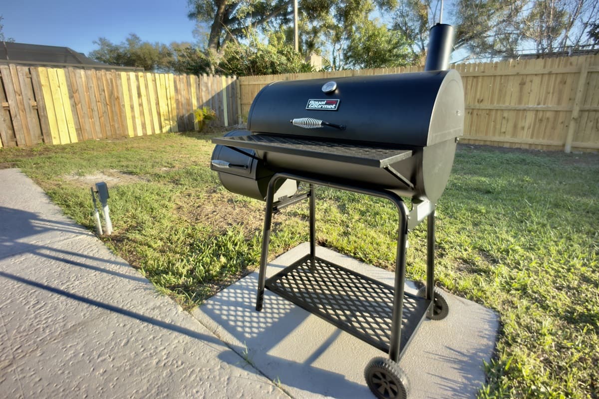 Outdoor BBQ Grill