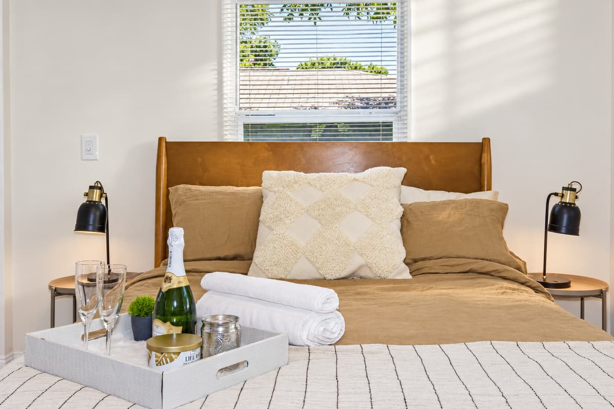 Have an amazing sleep in our elegant bedroom with comfortable queen size bed