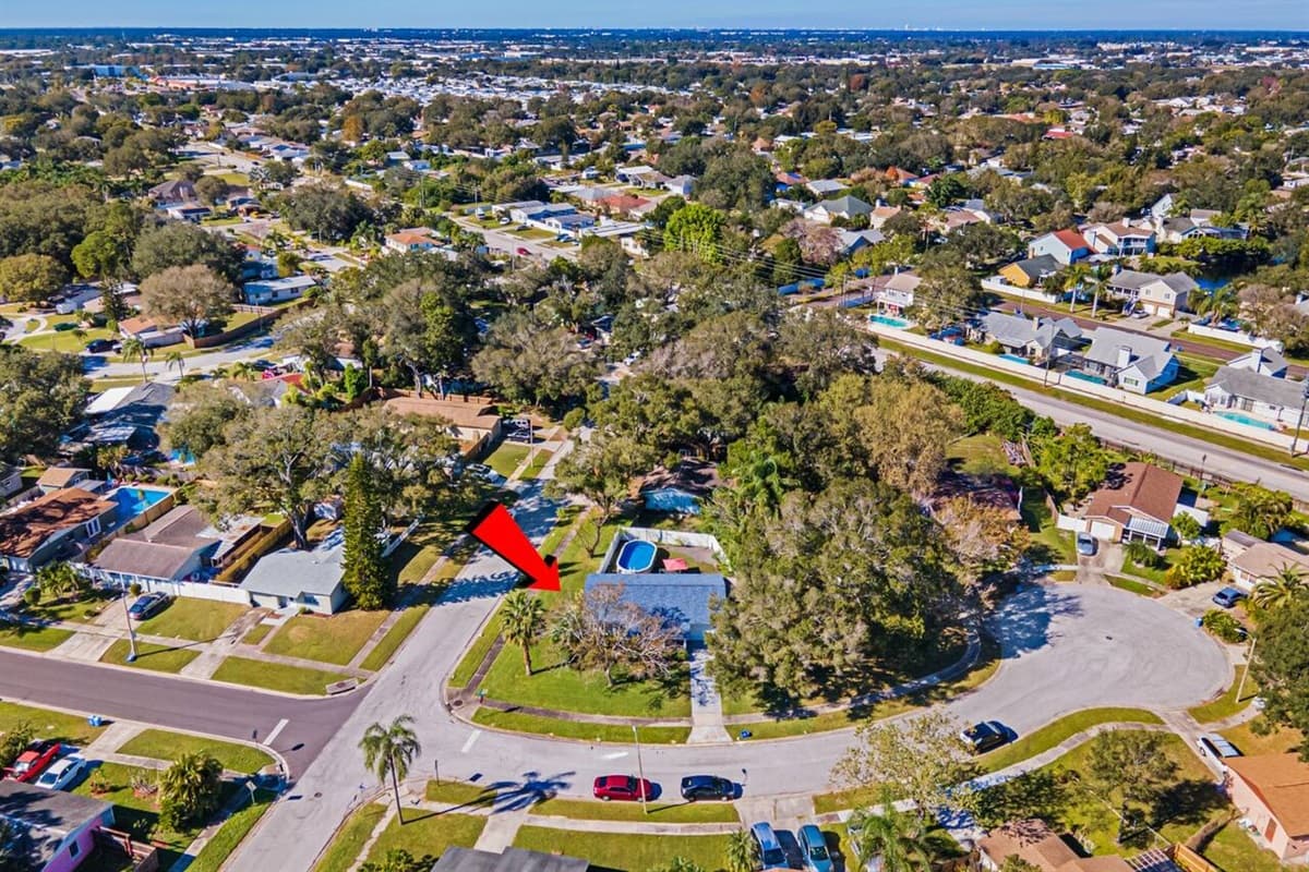 Aerial view if our safe and beautiful neighborhood. Enjoy the view outside showcasing lovely properties in the area. Do you like this property? Don't hesitate and send us an inquiry as soon as possible!