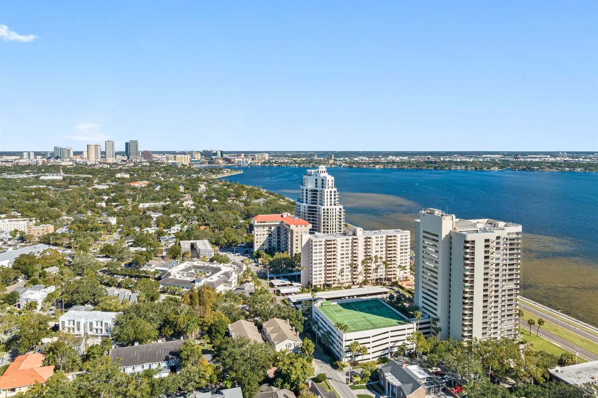 Aerial view showing our beautiful and safe neighborhood and the exact location of our beautiful property. Do you like what you see? Send us an inquiry as soon as possible!