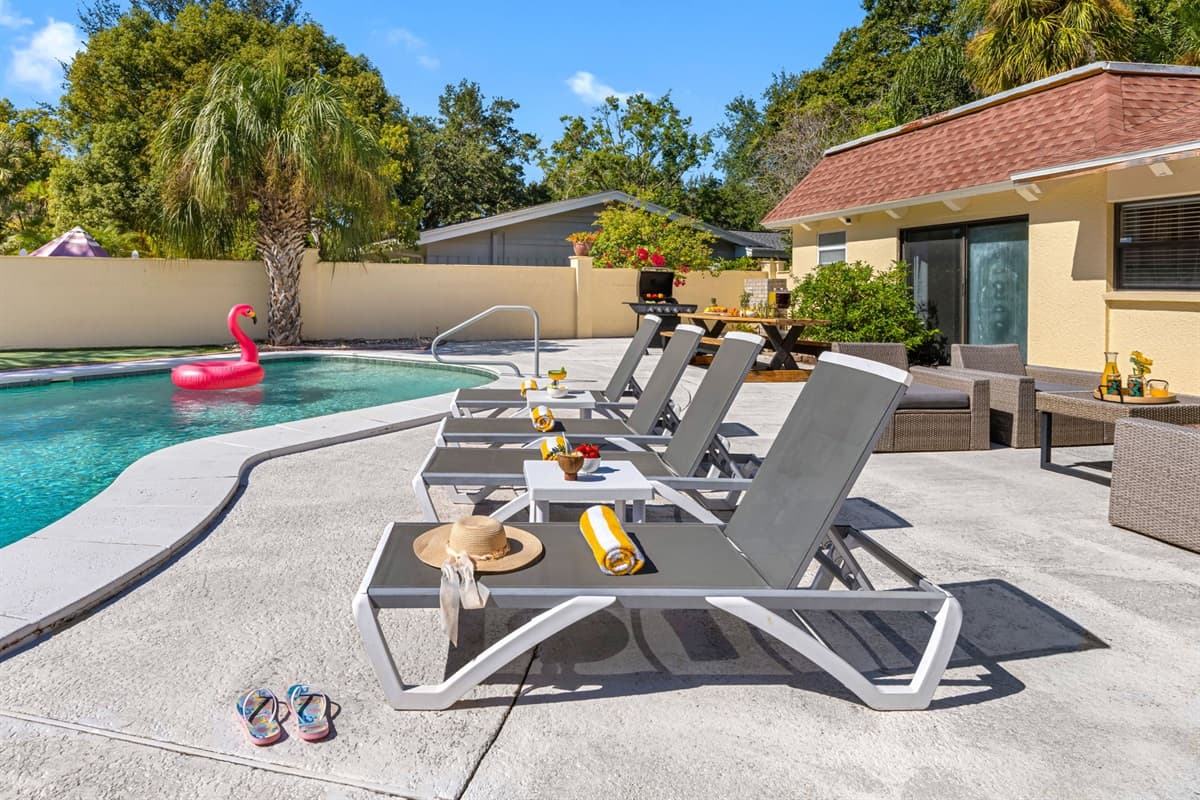 Lush greenery, cozy seating, and total privacy make this space your personal getaway from the everyday.