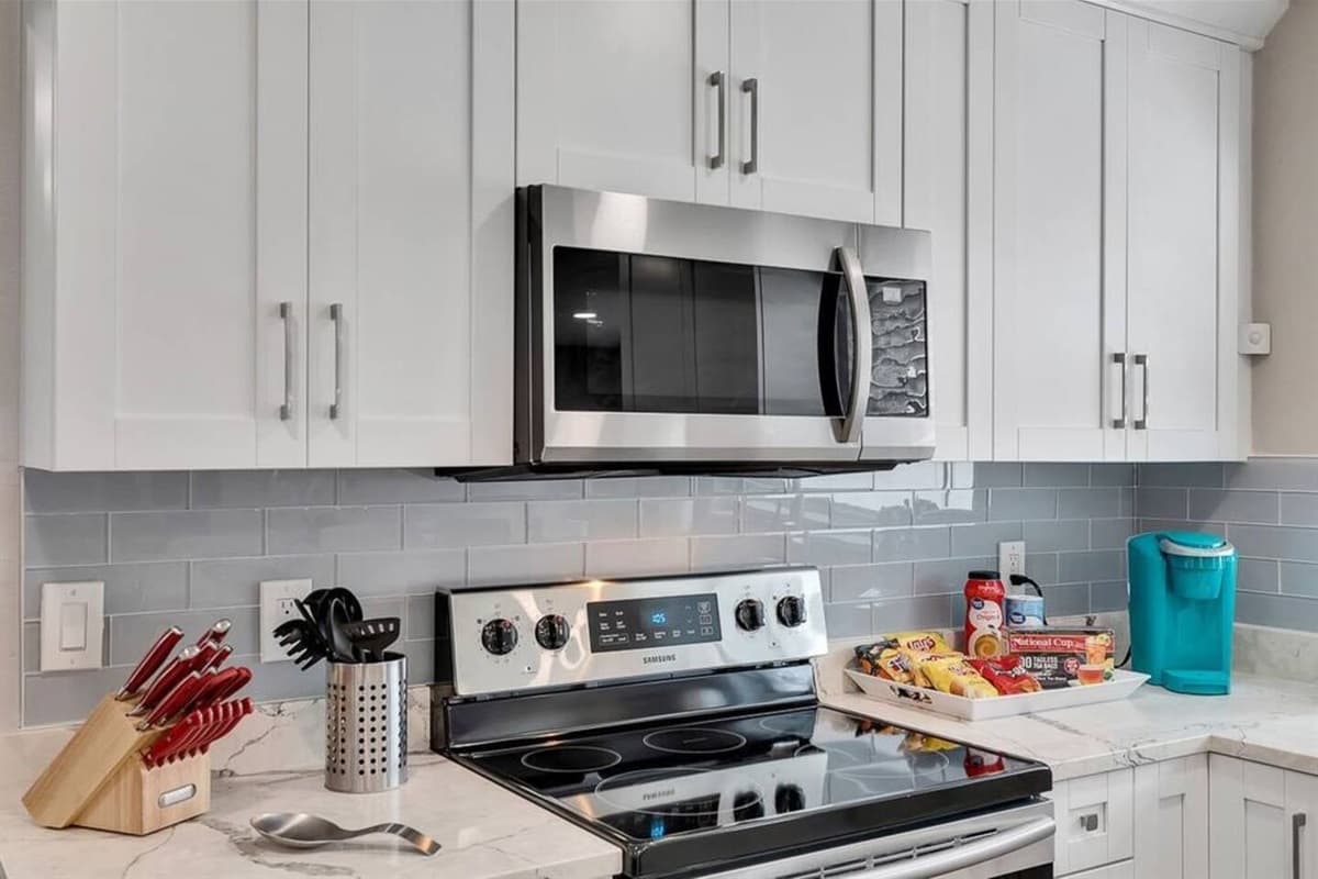 Coffee lover? Do you love to bake? Or just a foodie in general? You would love this kitchen because it has everything you would need to make good food and of course, coffee! To all the coffee lovers out there, send us a message!