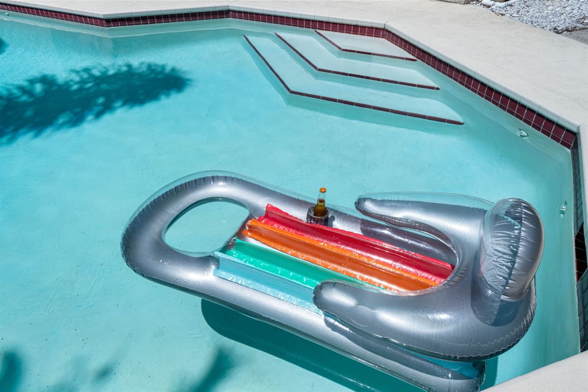 The crystal-clear waters invite you to dive in and refresh yourself, offering an invigorating swim at any time of the day.