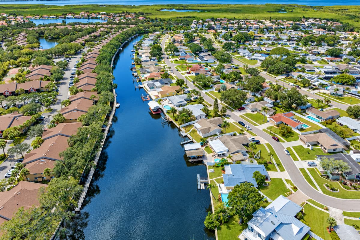 Aerial view of the neighbourhood and the beautiful spots in the area surrounding the property. Who wouldn't love that? Have questions? Send us a message now!