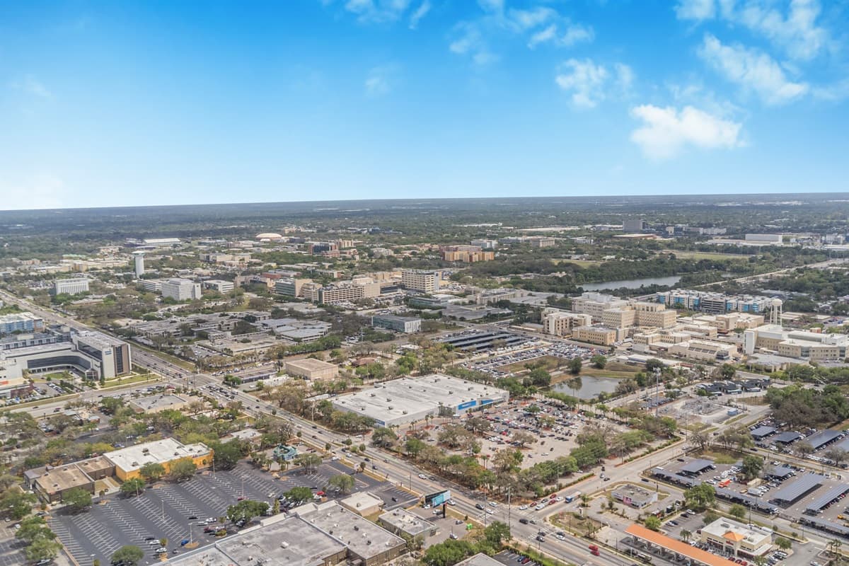 Minutes from Tampa's top hospitals, USF, and major attractions. The perfect home base whether you're traveling for work, school, or play.