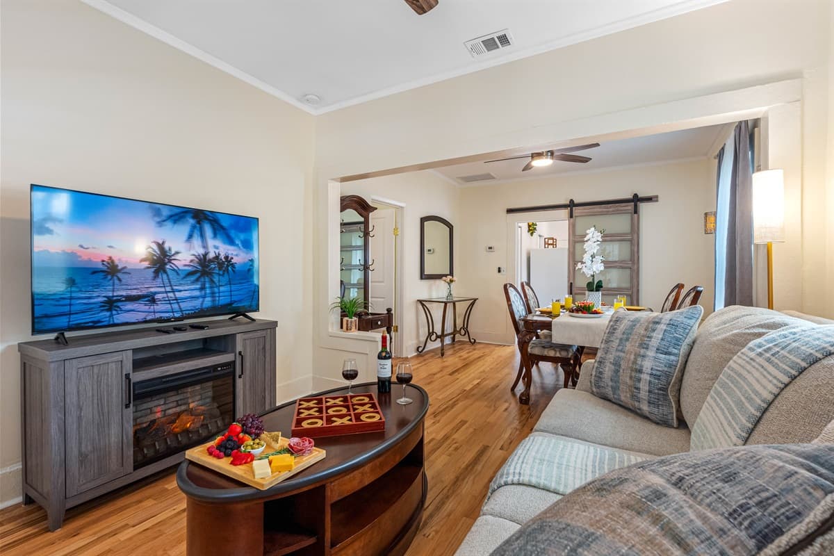 Designed with relaxation and comfort in mind, this open-plan space invites you to unwind and make yourself at home.