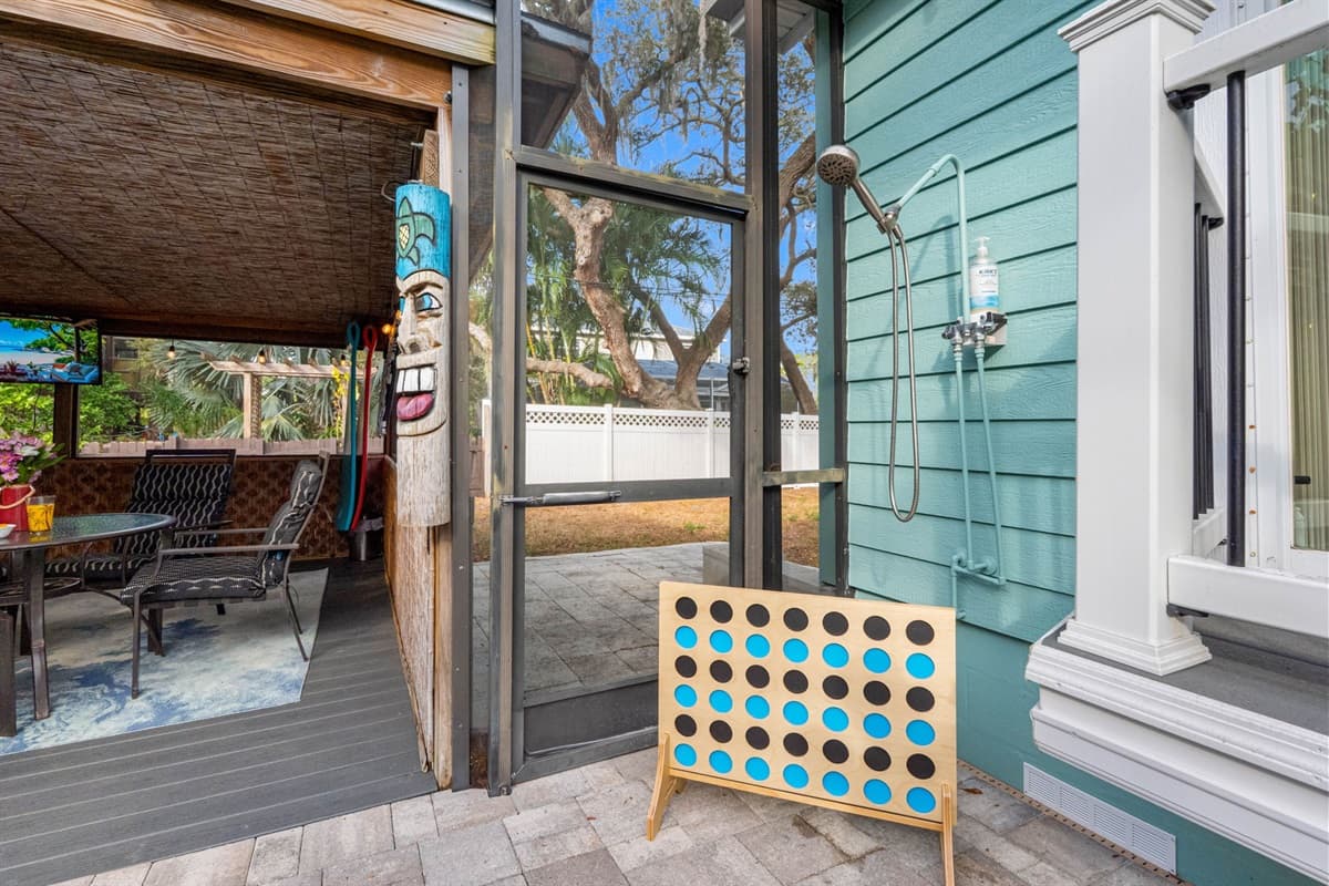 njoy drinks by the pool, dine outdoors, or relax under the twinkling string lights.