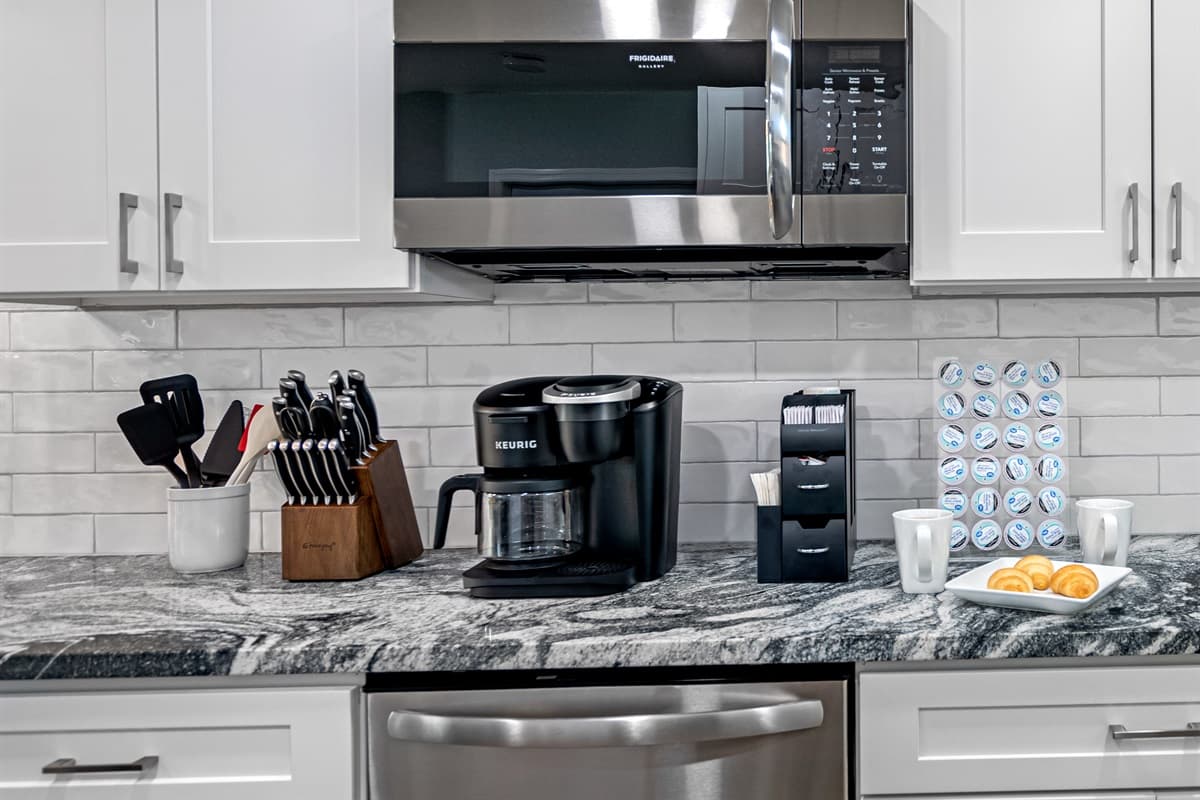 Who doesn't love a good cup of coffee or tea in the morning? Or toast for breakfast perhaps? Our kitchen is equipped for you guys! 