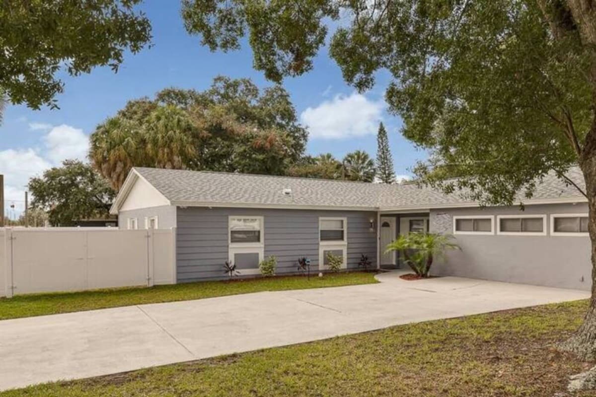 Never worry about where to park your cars! We have a spacious and secured driveway! If you like what you see, send us a message as soon as possible!