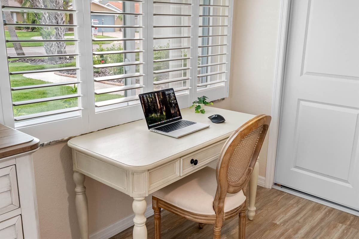 Study/Work Station