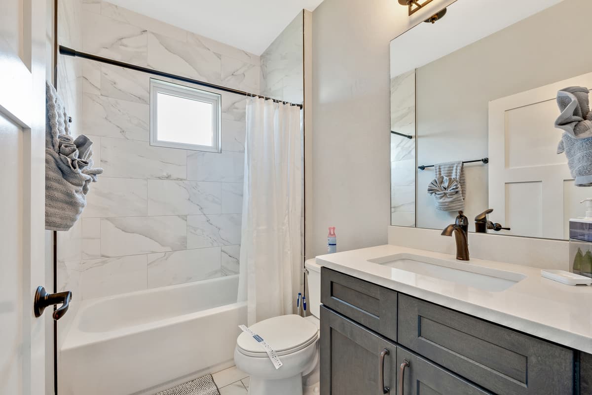 This ingeniously designed bathroom feature seamlessly merges the best of both worlds.