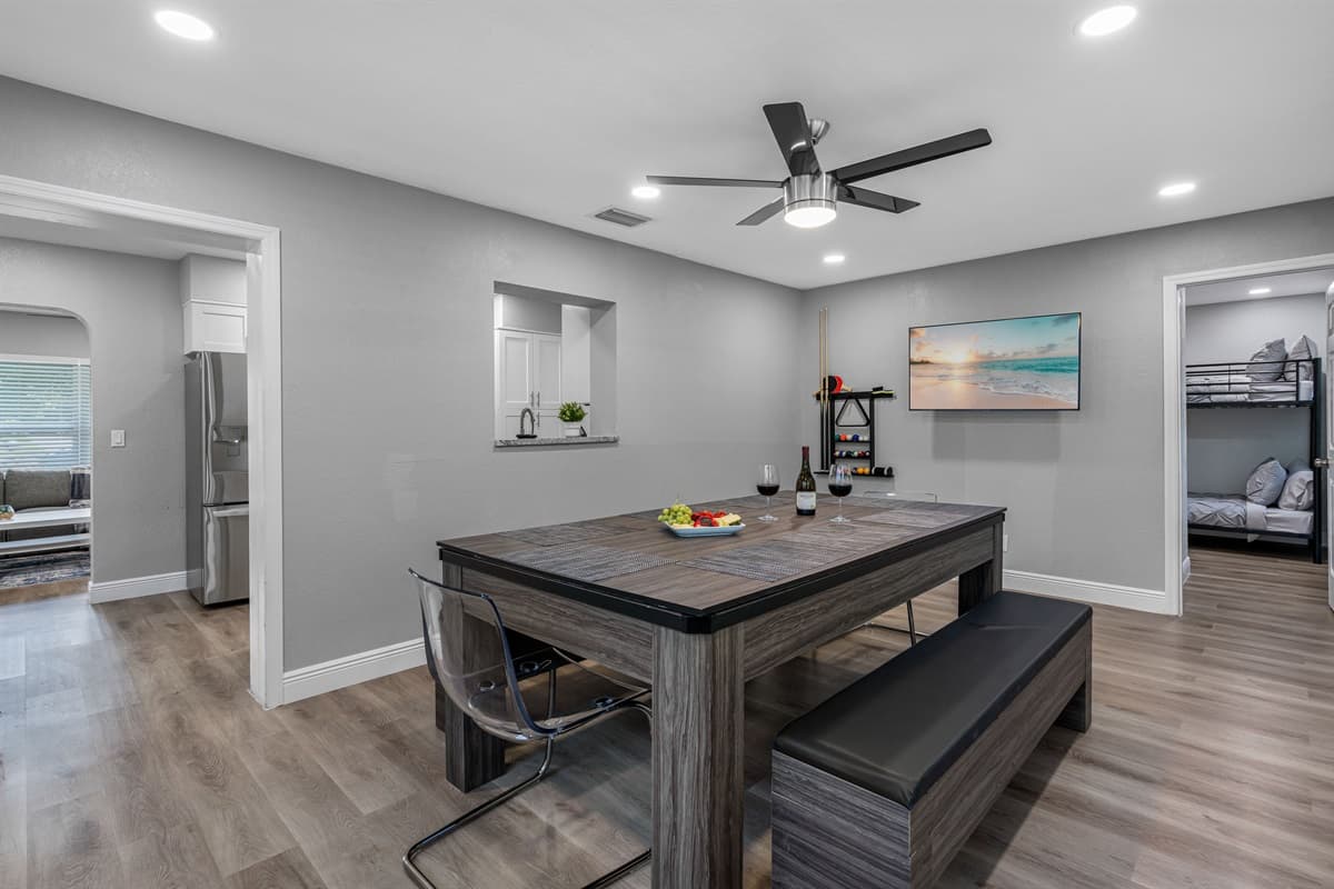 Share amazing homecooked meals! Enjoy meals with family and friends in this minimalist dining table that seats 8 people. Book your stay now!
