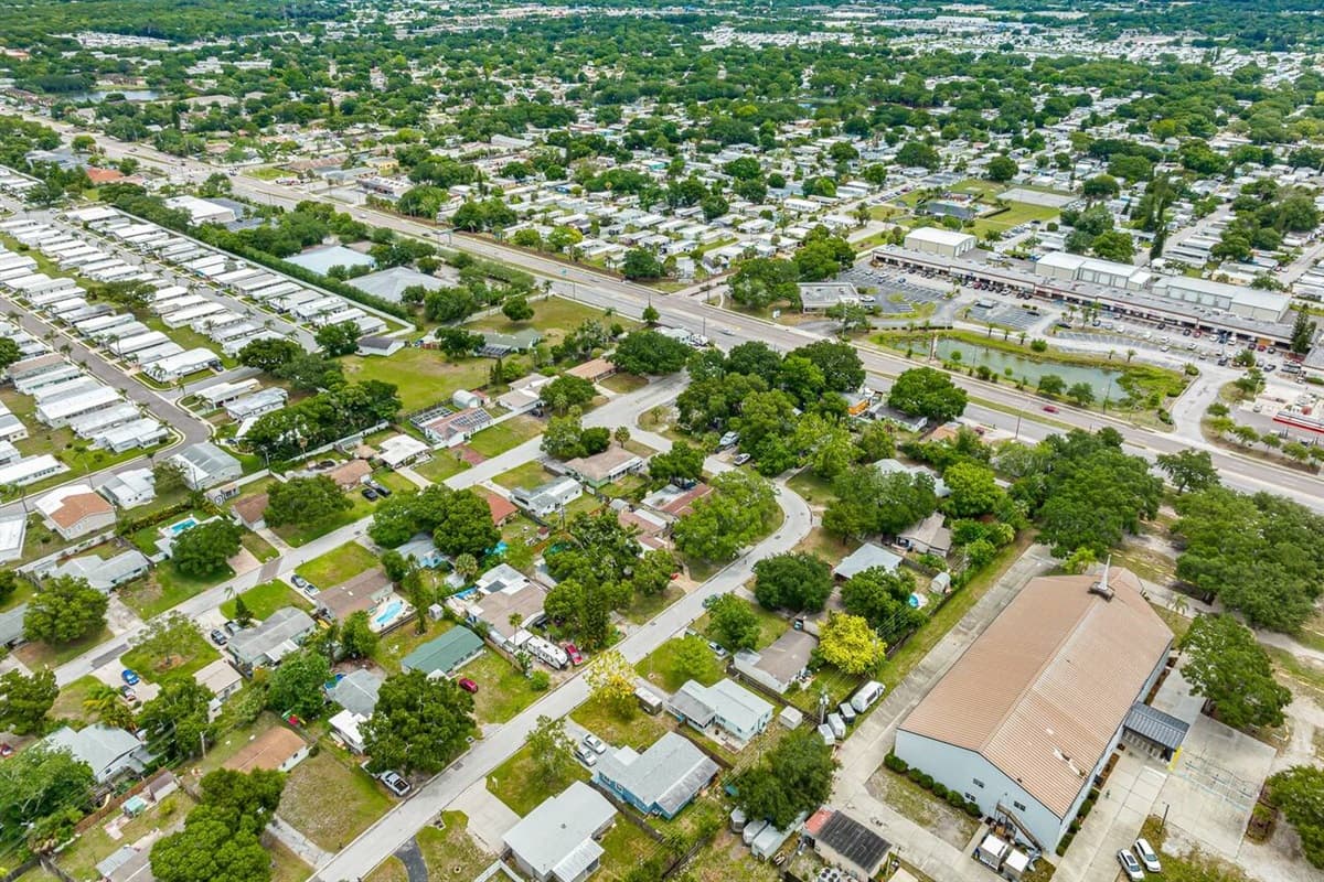Aerial top view of our stunning and peaceful neighborhood where you are safe!