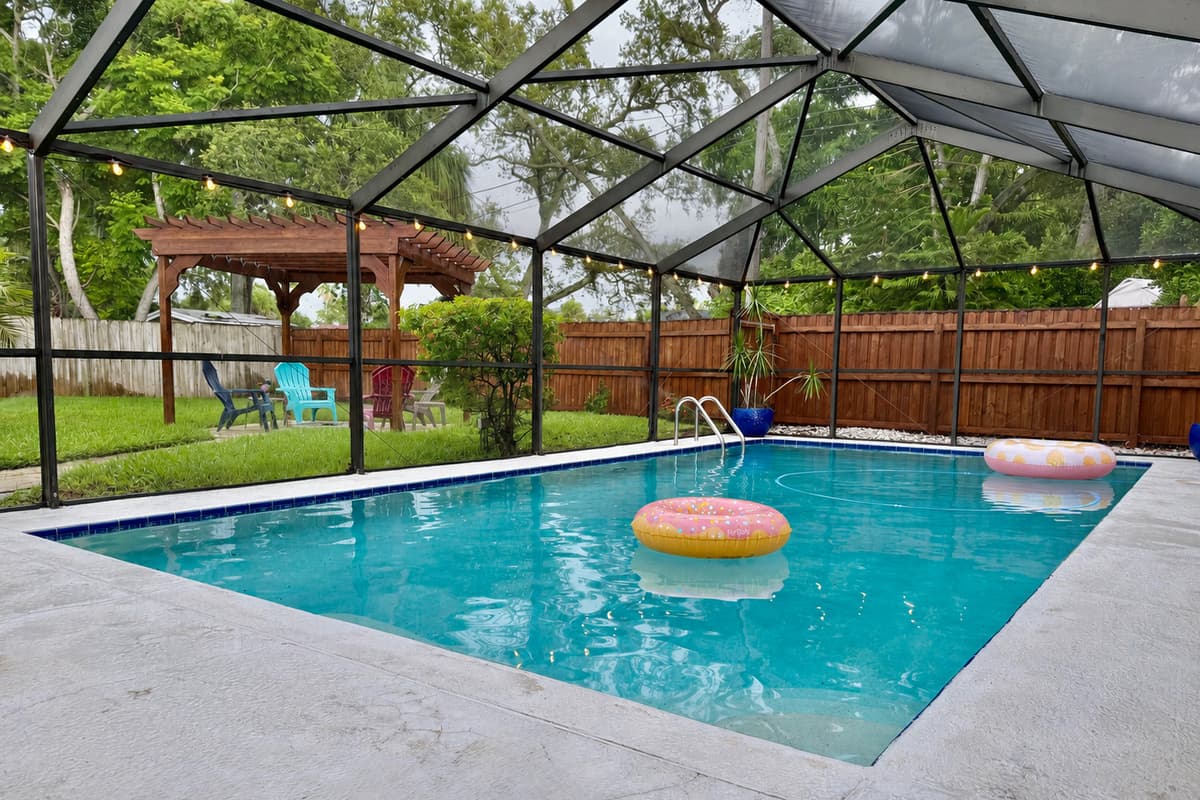 Enjoy tranquil dips in this sparkling screened pool, ideal for morning laps or quiet afternoon lounging.