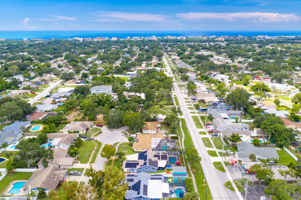 Aerial view of Flamingo Palms and the surrounding neighborhood.