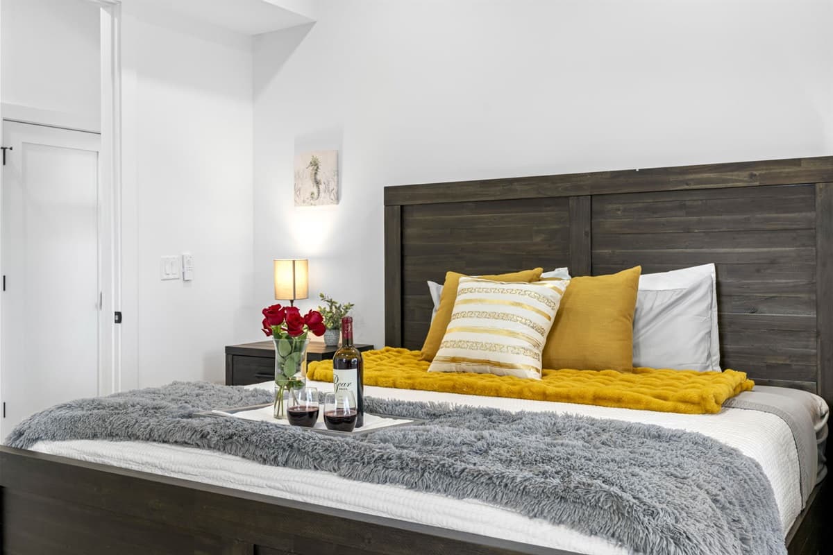 This beautifully designed bed offers not only a generous amount of space but also a level of comfort that promises a rejuvenating night’s sleep.