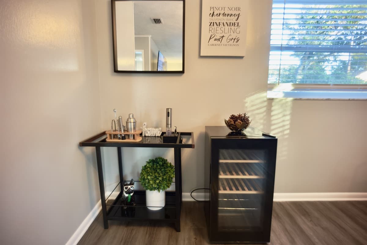 Mini bar