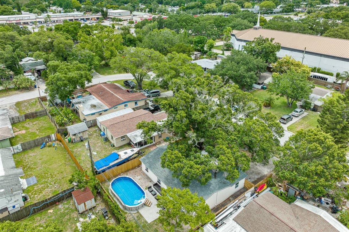 Aerial top view of our stunning and peaceful neighborhood where you are safe!