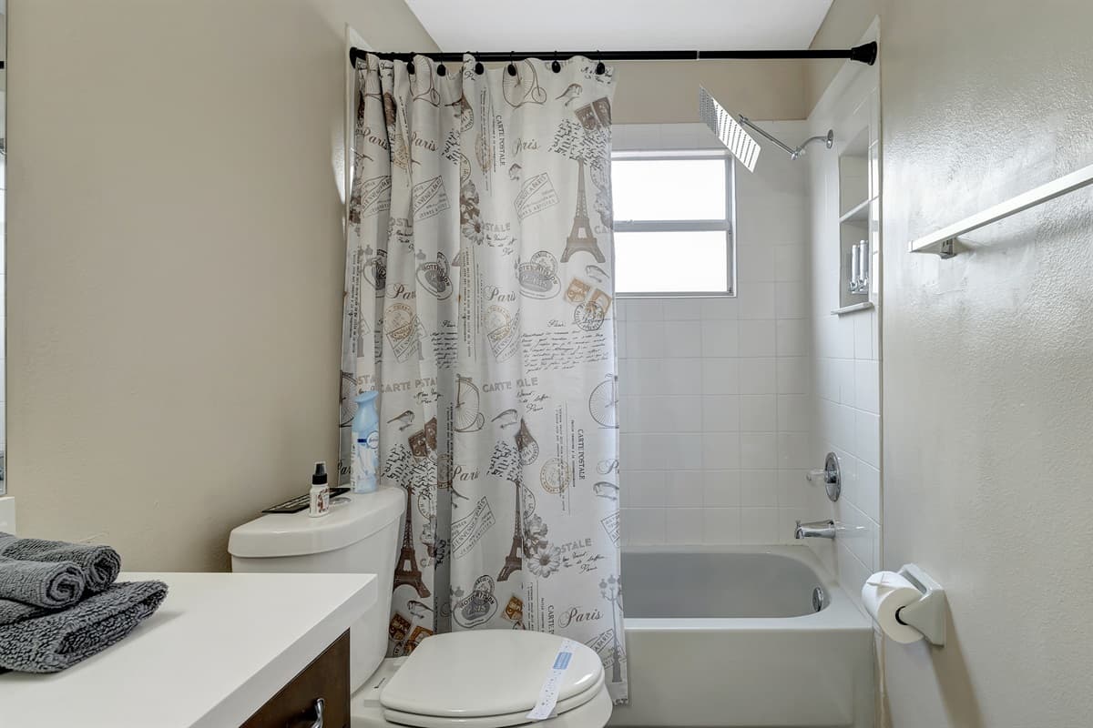 Our tub and shower combination offers the best of both worlds, whether you crave a quick refresh or a long soak in relaxation.