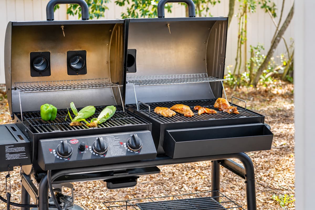 Outdoor BBQ Grill