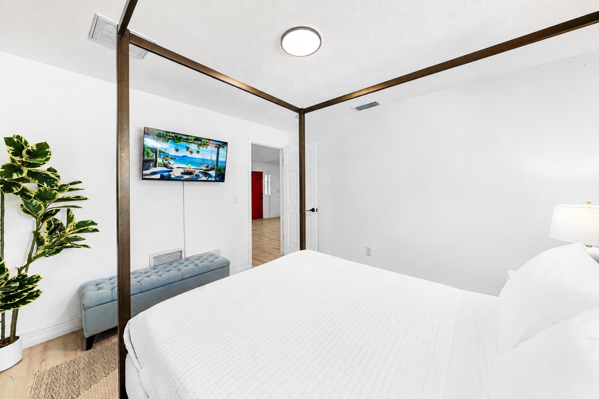 Simple, bright, and quiet — close the door and the house goes away.