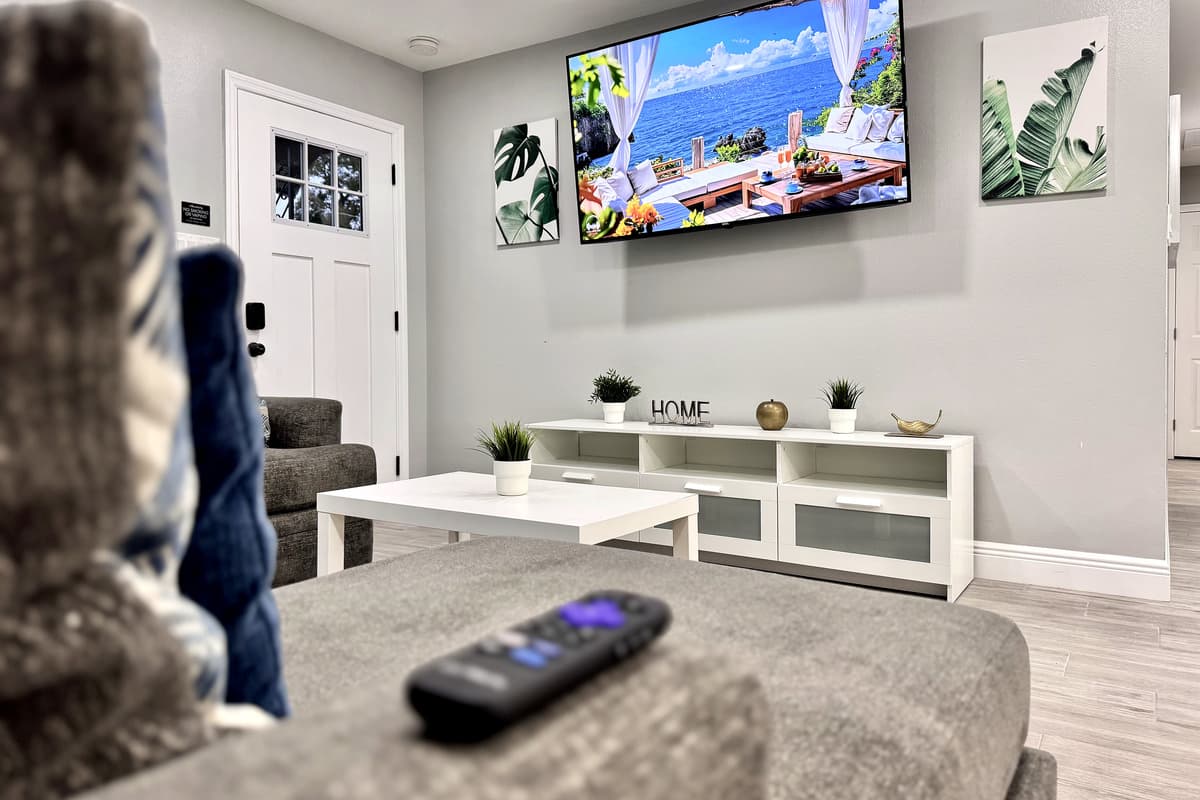 Whether you're planning a quiet night in, catching up with friends, or just enjoying a peaceful moment to yourself, the living area offers the perfect combination of comfort, functionality, and style.
