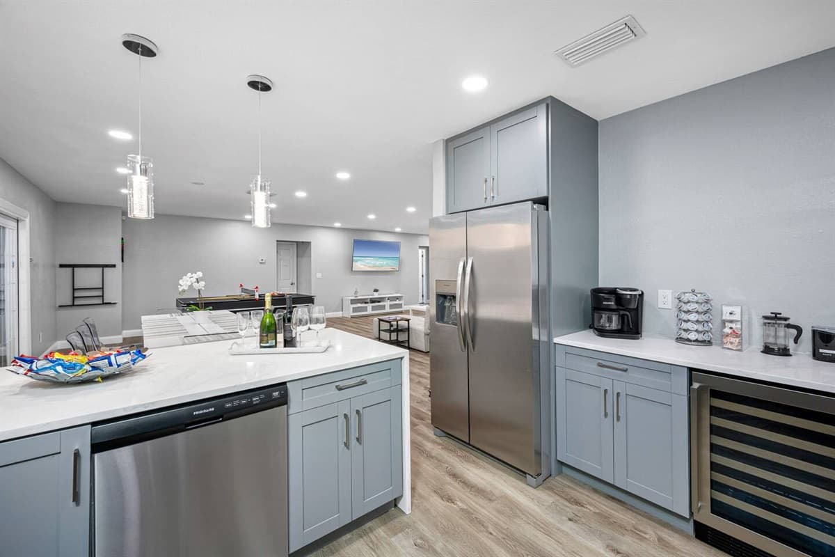 Our amazing and fully equipped kitchen has big cabinets great spacious refrigerator to store you foods and beverages. Eat your favorite meals without going out. Have questions about the property? Send us an inquiry now!