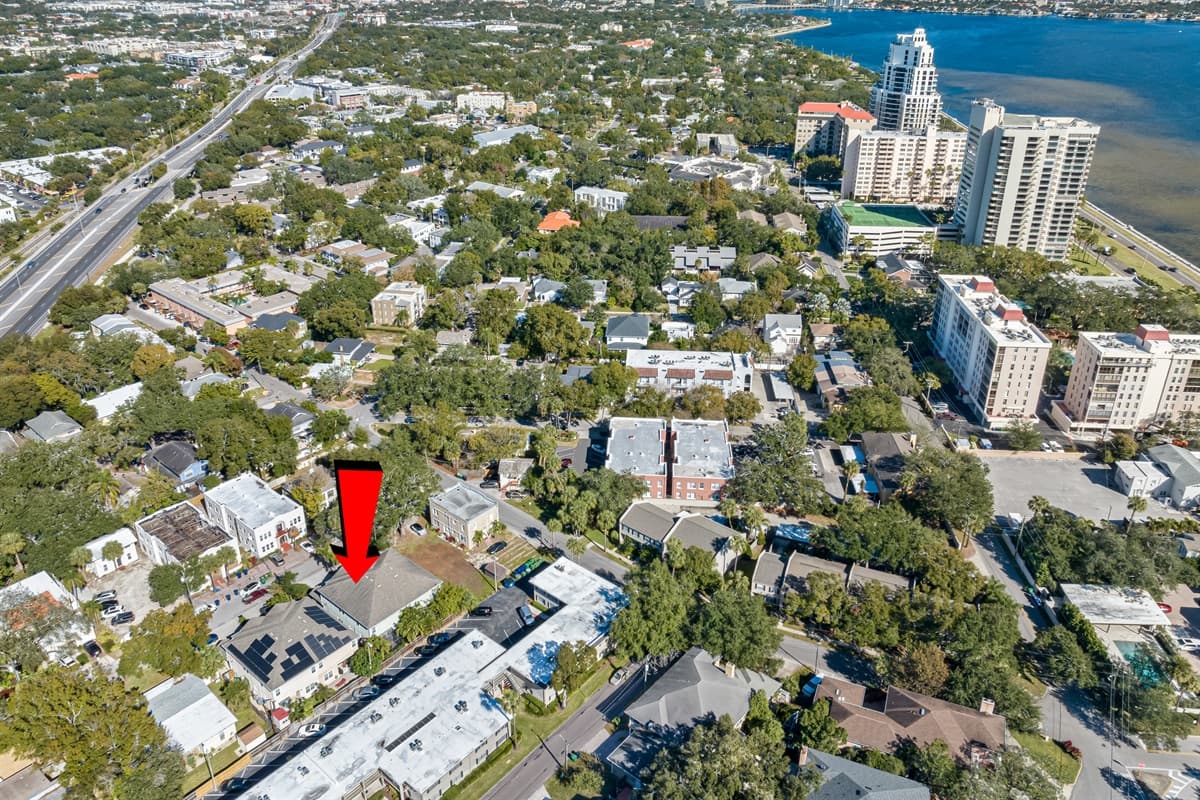 Aerial view showing our beautiful and safe neighborhood and the exact location of our beautiful property. Do you like what you see? Send us an inquiry as soon as possible!