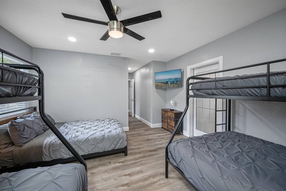 This impeccable room is great for kids who loves sleepovers or for small families who has small kids. It has a queen sized bed, 2 bunkbeds.