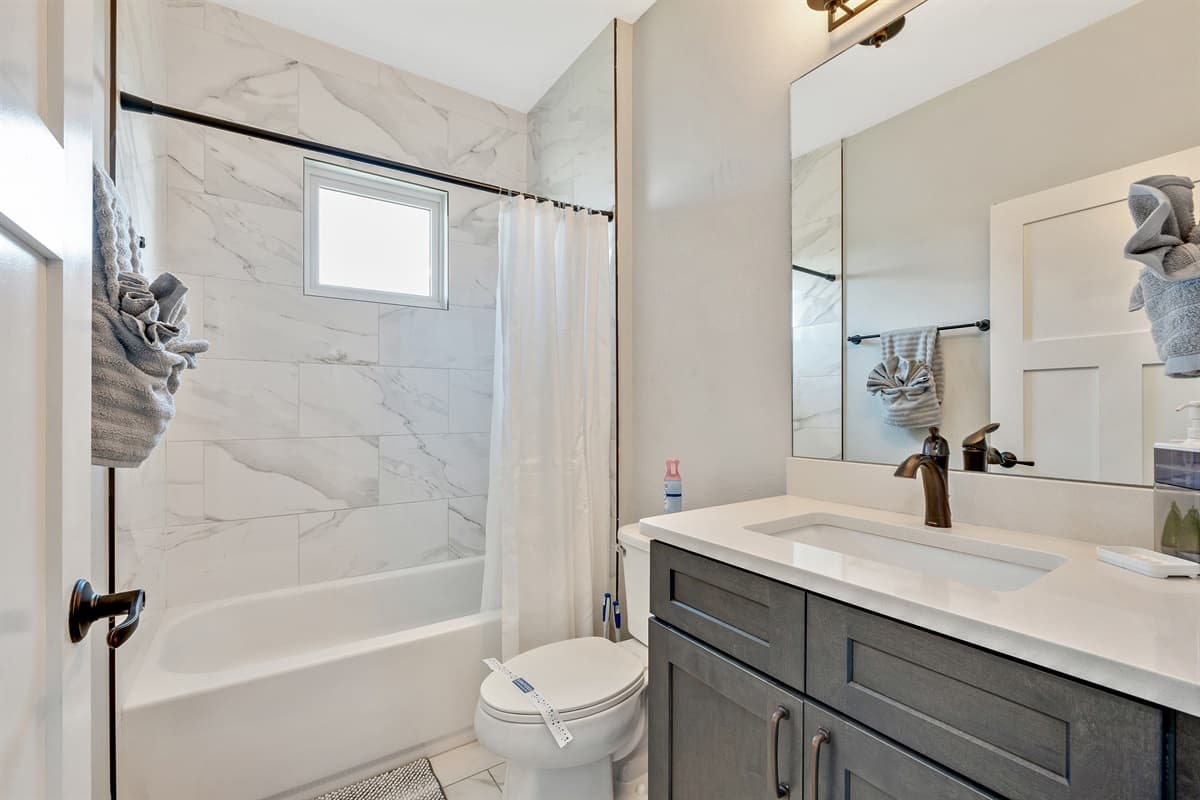 This ingeniously designed bathroom feature seamlessly merges the best of both worlds.