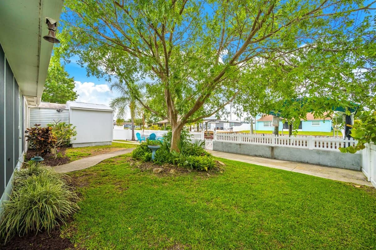 Never worry about your kids playing in this stunning fully fenced backyard! Let them have the best time running around the property. Send us a message if you have any questions!