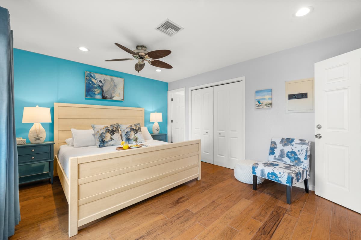 Bedroom details at Flamingo Palms.
