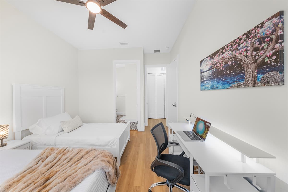 High ceilings and a modern ceiling fan keep the air flowing while you rest. Florida comfort at its finest.
