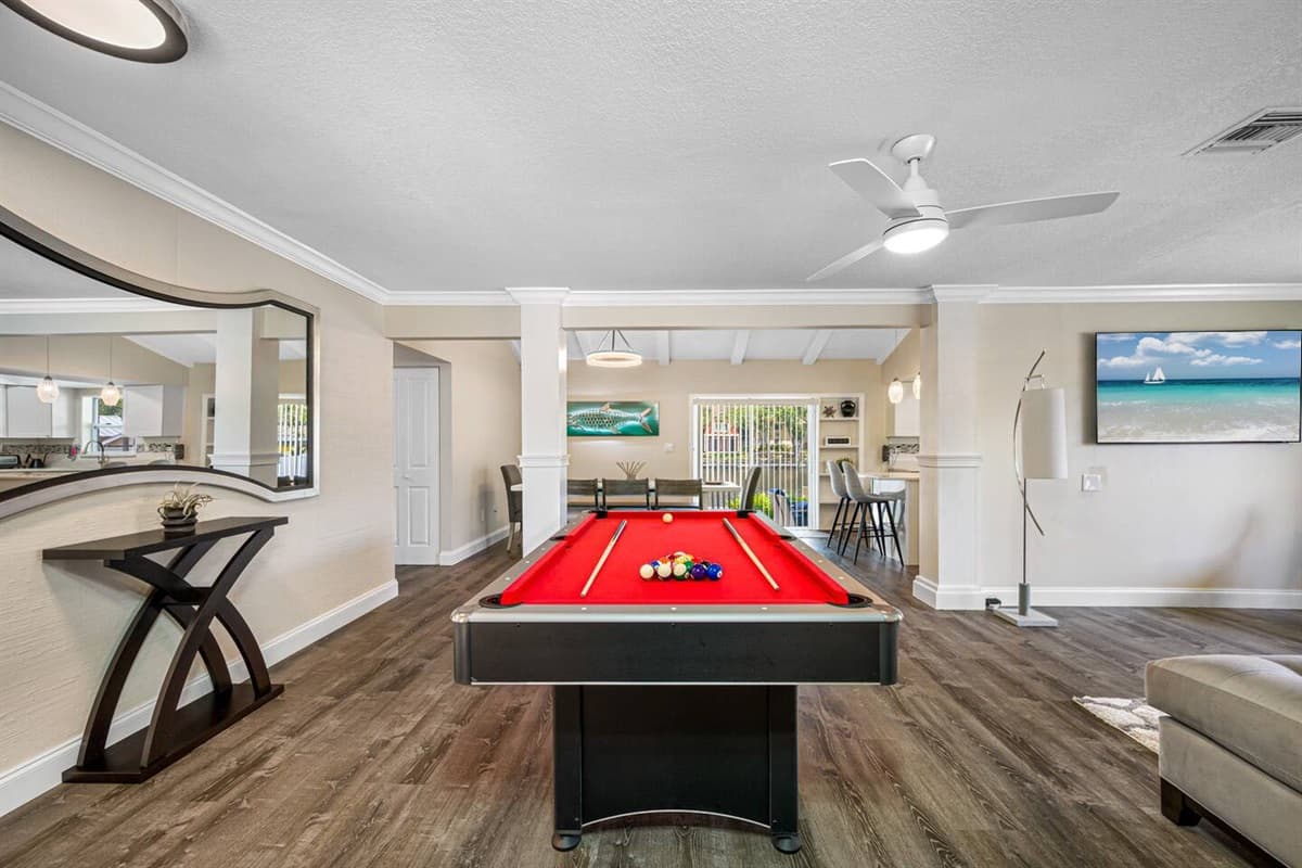 Kids and kids at heart will never feel bored when you stay in this stunning property. Have an amazing time playing competitive games after a dip in the pool. Book now!